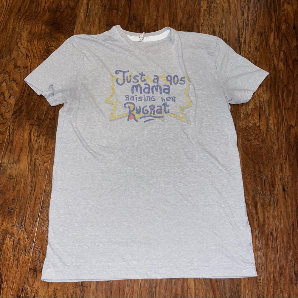 Gray Graphic Tee - '90s Mama' Design